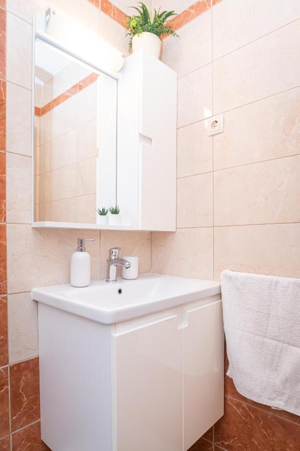 "Skalinada" Apartments In The Heart Of Split Exterior photo
